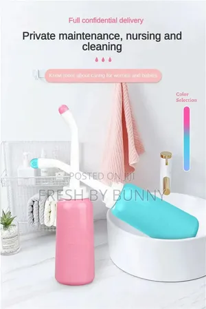 Portable Bidet ( Momzy Bottle)