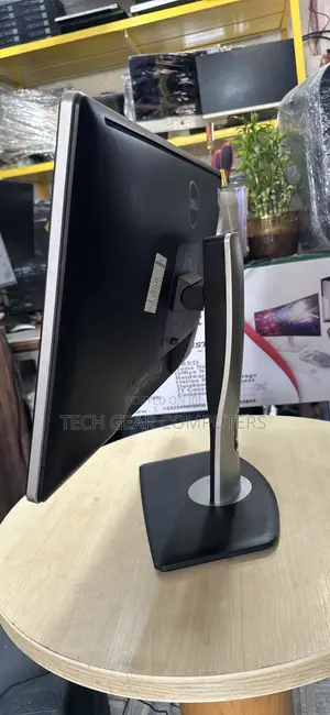 Dell P2414hb Full Hd 24 Inch Led Backlit Monitor