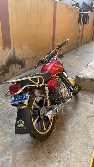 Royal RY125 2024 Red