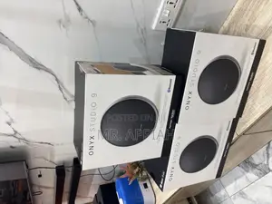 Unique Harman Kardon Onyx 9 Wireless Bluetooth Speaker.