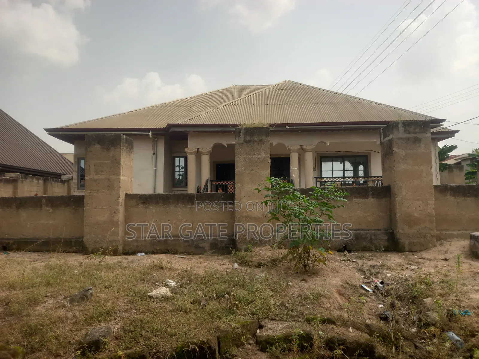 6bdrm House in Kenyasi Adwumam, Kumasi Metropolitan for sale