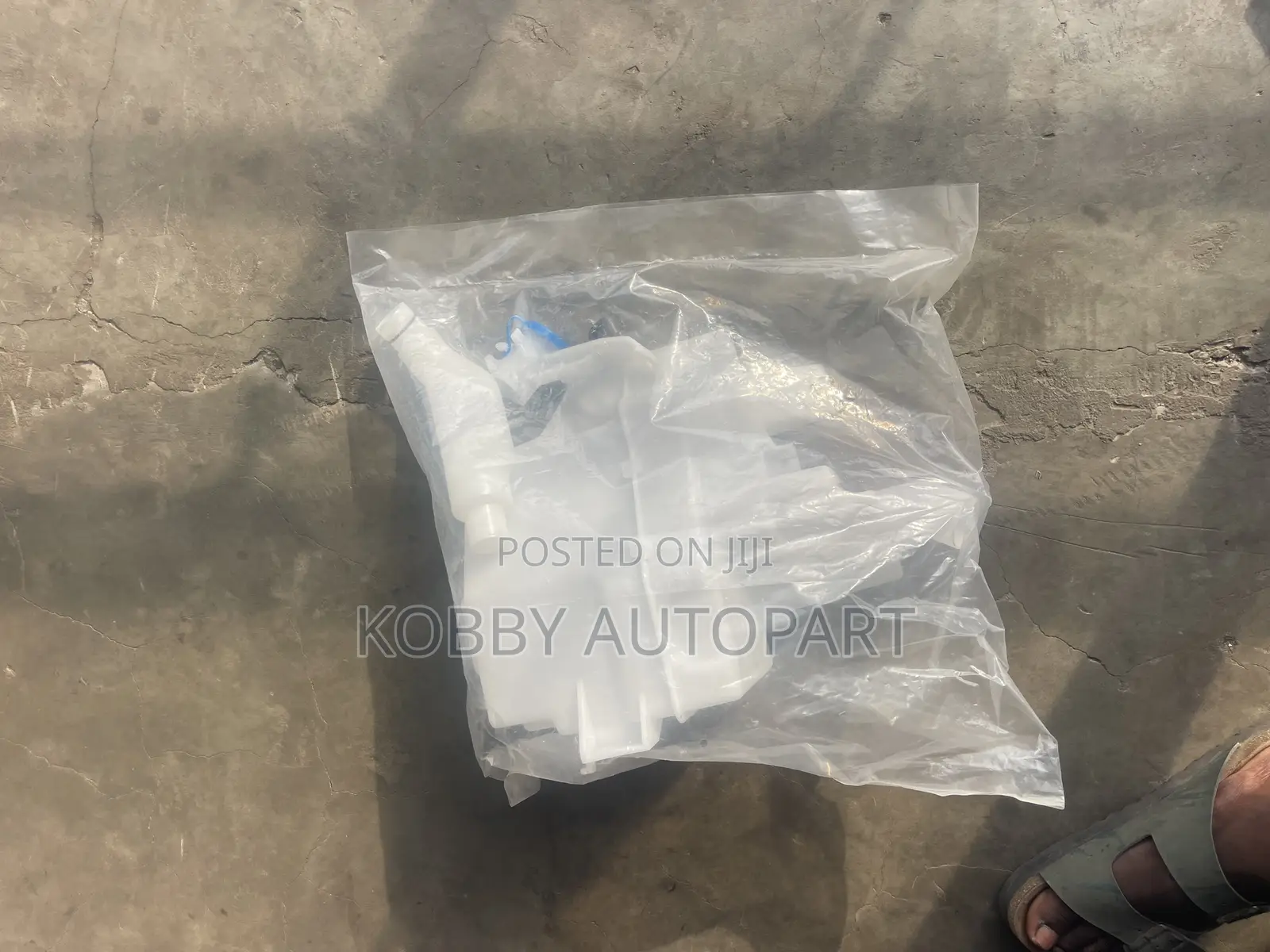 Honda Accord Wiper Wash Bottle Gallon 2018 - 2022