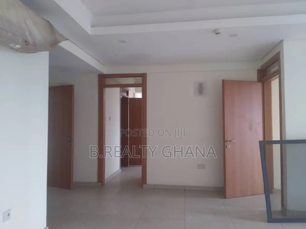 3bdrm Apartment in Sakumono for rent