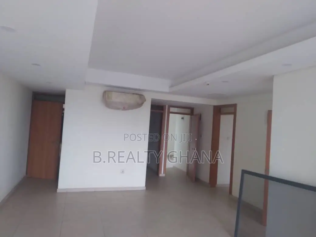 3bdrm Apartment in Sakumono for rent