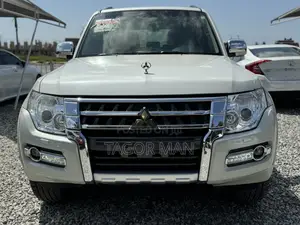 Mitsubishi Pajero V90 3.0 V6 GLS/GLX 2020 White