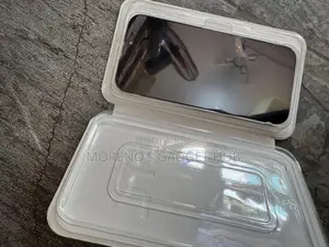 Normal Phone Screen for iPhone 16 Pro Max