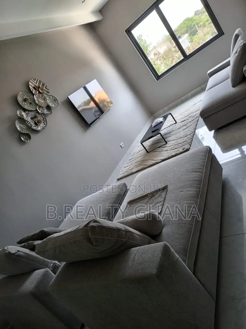 Furnished 4bdrm Townhouse / Terrace in A&C Mall Area for rent