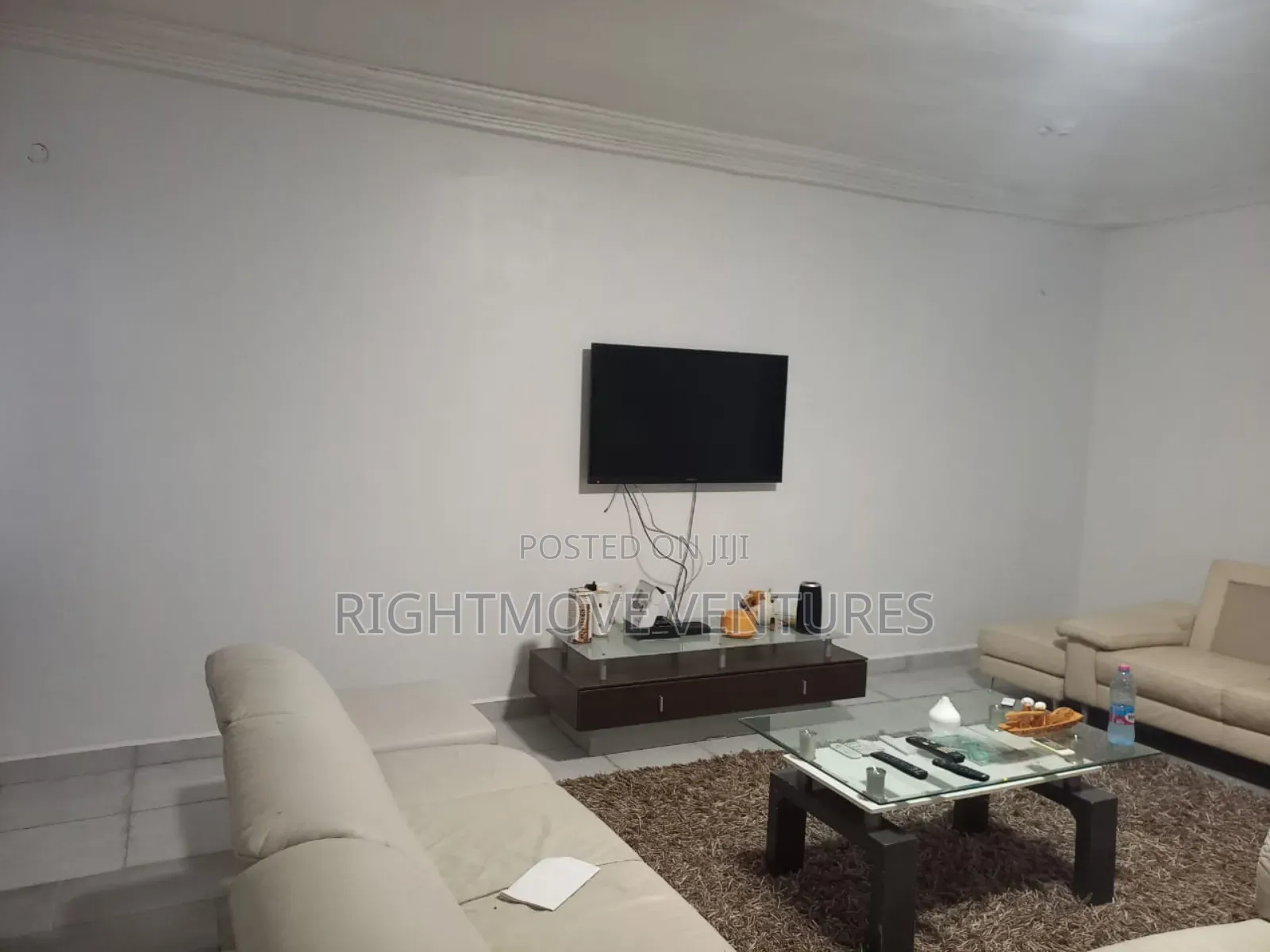 Ex 2 Master Bedrooms Fully Furnished Apartment for Short Stay at Tadi