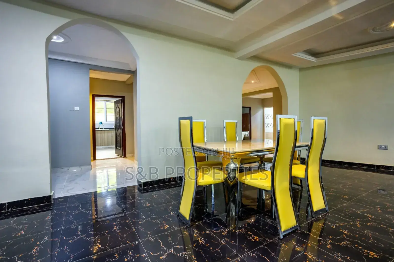 Furnished 3bdrm Apartment in East Legon for rent