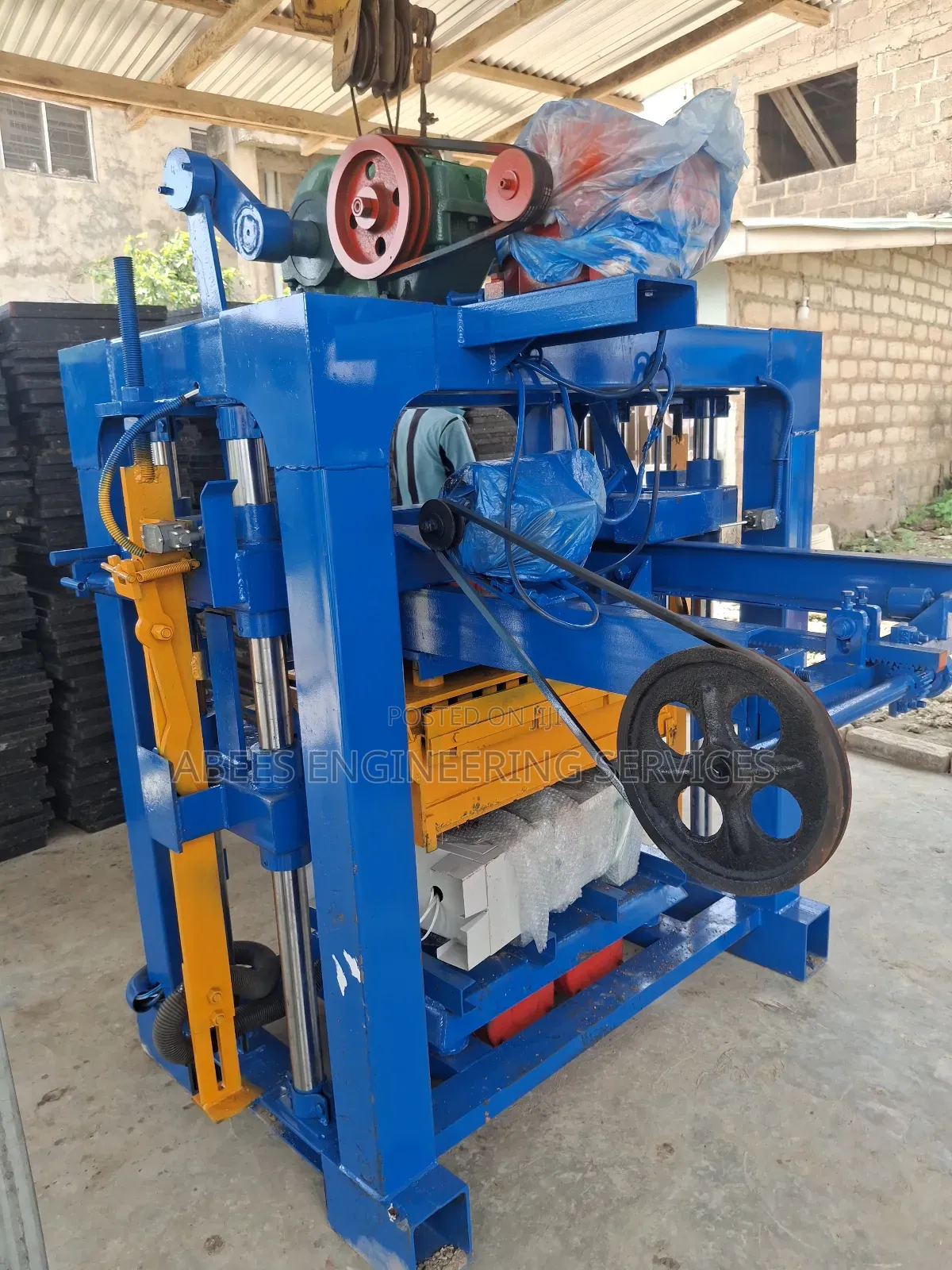 Qt4-40 Block Machine