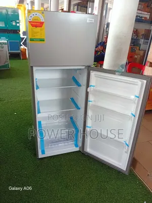 Family Size Goldstar 210l 4-Star Refrigerator