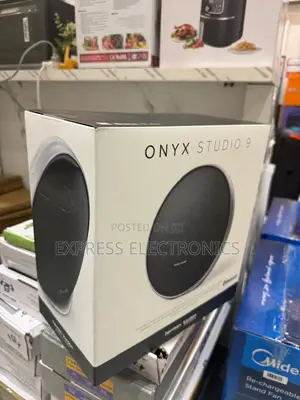 Studio Onxy 9 Bluetooth Speaker