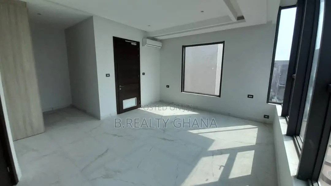 4bdrm Townhouse / Terrace in US Embassy Area for rent