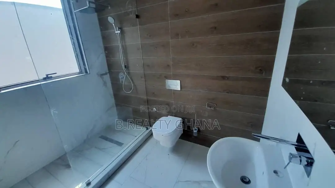 4bdrm Townhouse / Terrace in US Embassy Area for rent