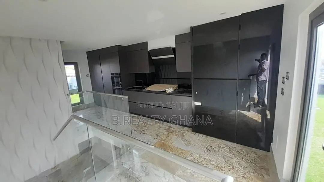 4bdrm Townhouse / Terrace in US Embassy Area for rent