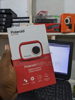 Polaroid Id757