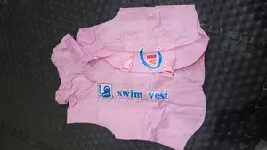 Inflatable Swim Vest