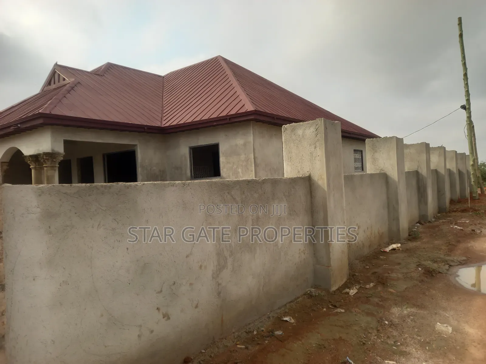 5bdrm House in Adesina, Kumasi Metropolitan for sale