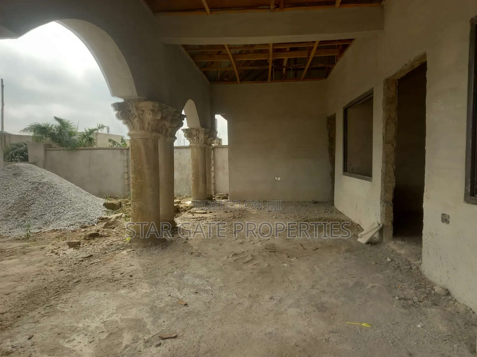 5bdrm House in Adesina, Kumasi Metropolitan for sale
