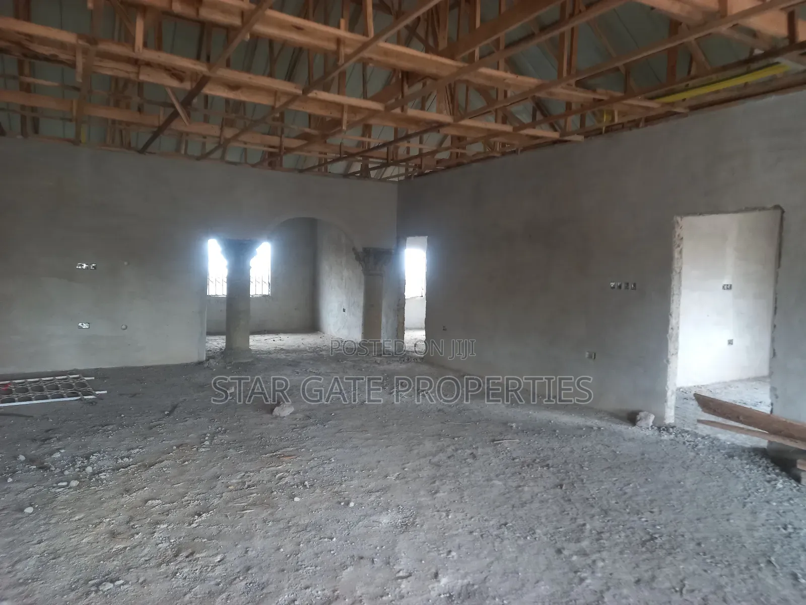 5bdrm House in Adesina, Kumasi Metropolitan for sale