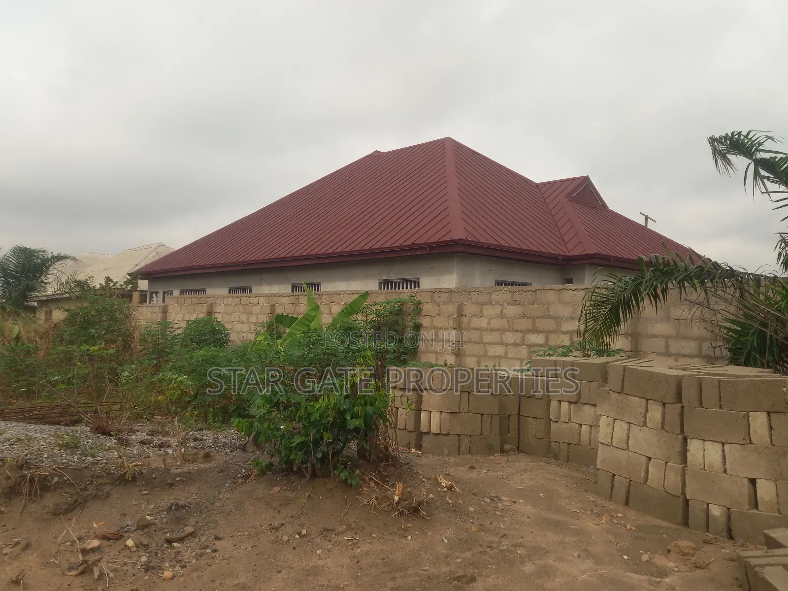 5bdrm House in Adesina, Kumasi Metropolitan for sale