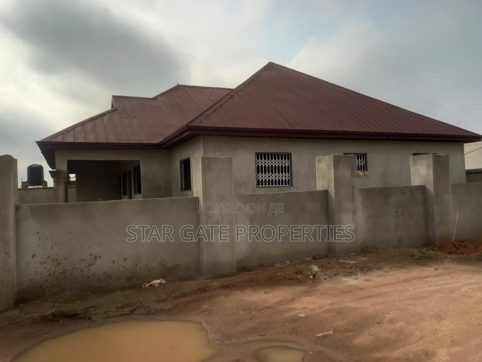 5bdrm House in Adesina, Kumasi Metropolitan for sale