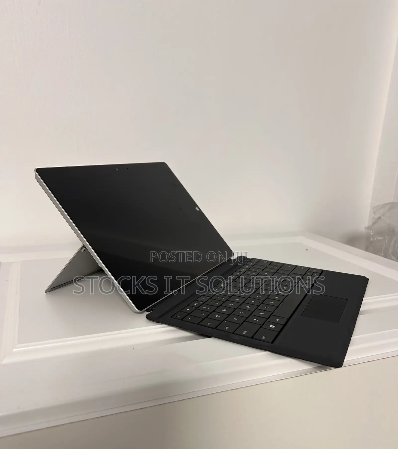 Laptop Microsoft Surface 3 4GB Intel SSD 128GB