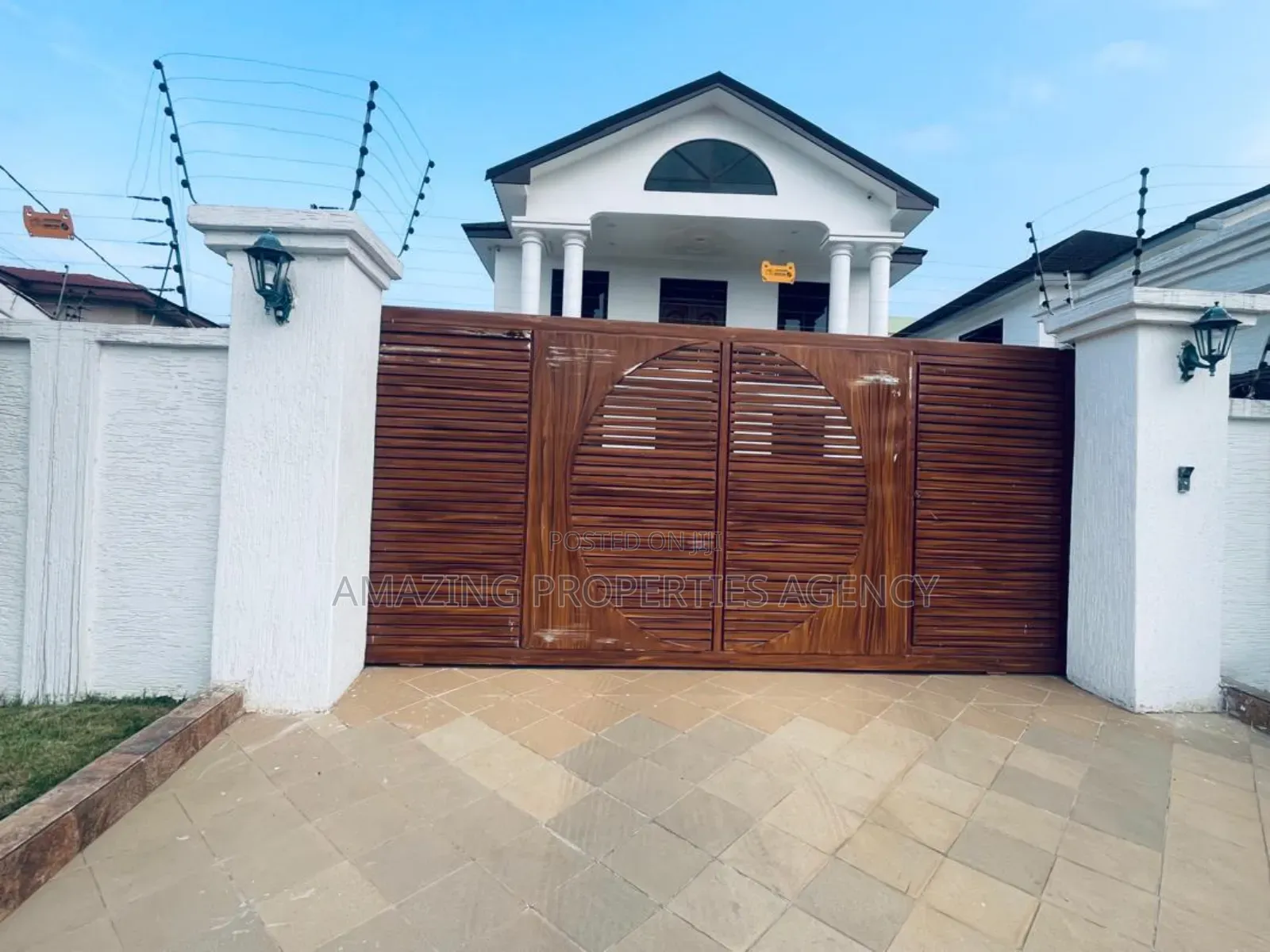4bdrm House in East Legon for rent
