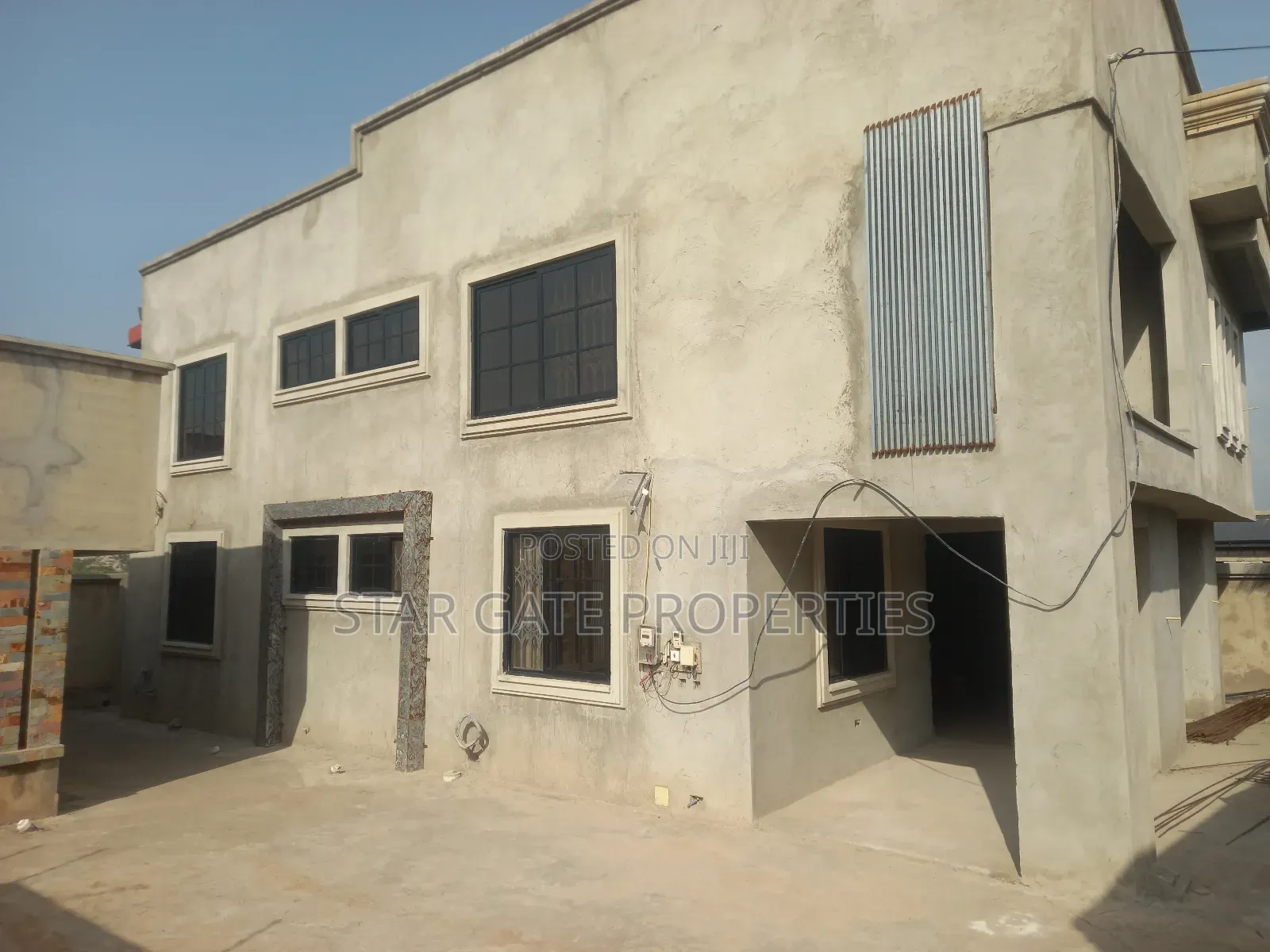 5bdrm House in Kenyasi Bosore, Kumasi Metropolitan for sale