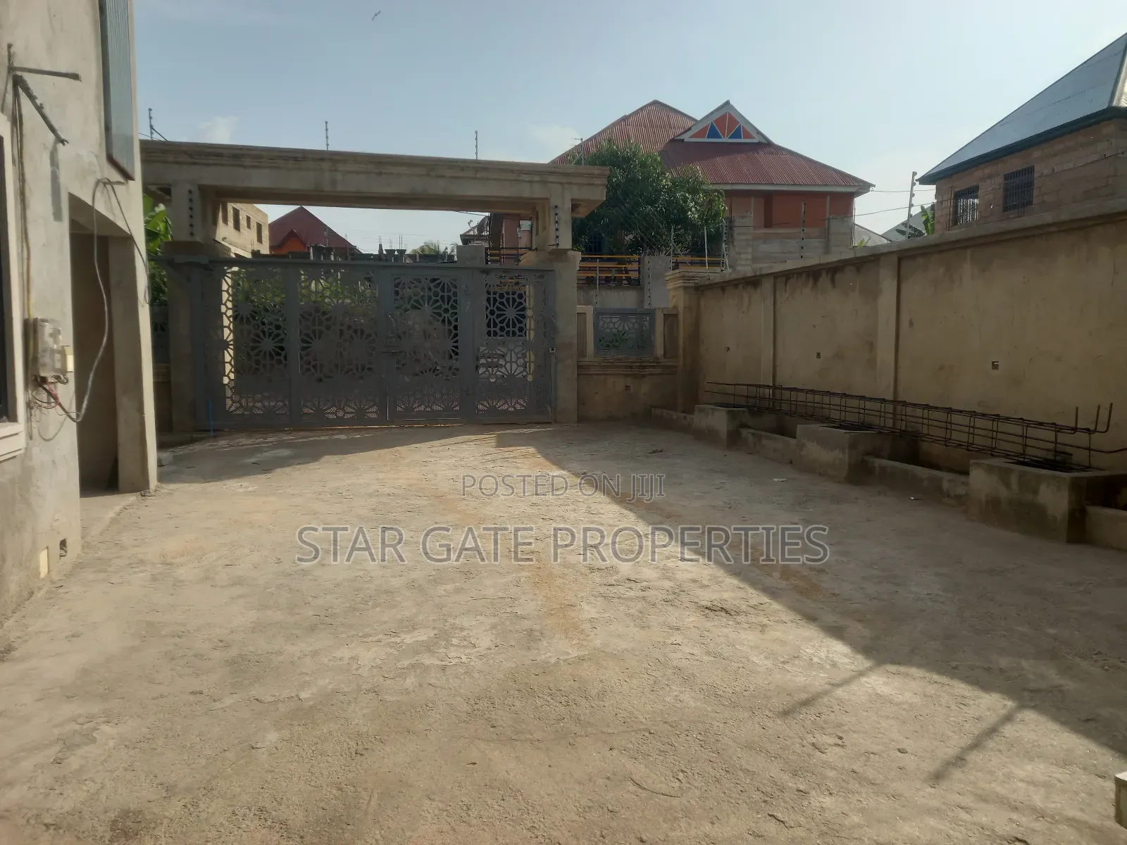5bdrm House in Kenyasi Bosore, Kumasi Metropolitan for sale