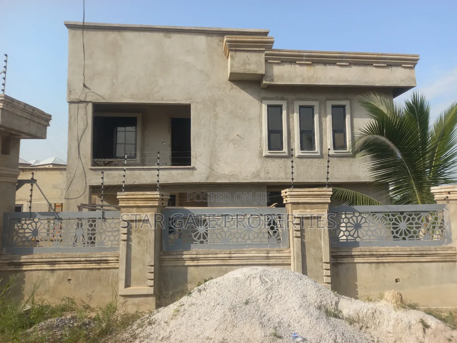 5bdrm House in Kenyasi Bosore, Kumasi Metropolitan for sale