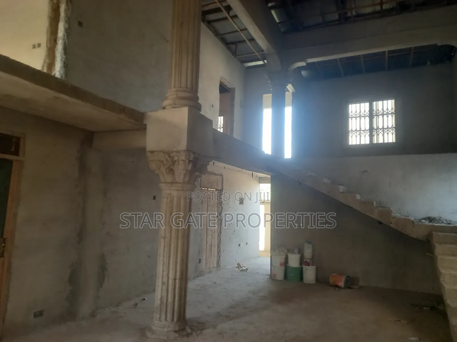 5bdrm House in Kenyasi Bosore, Kumasi Metropolitan for sale