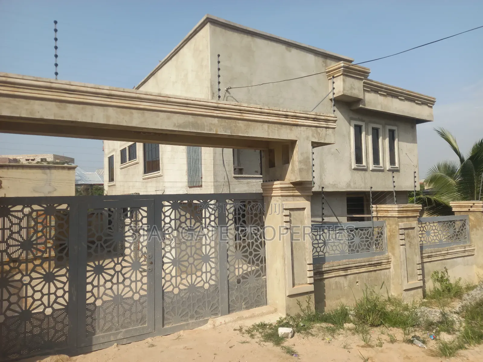 5bdrm House in Kenyasi Bosore, Kumasi Metropolitan for sale