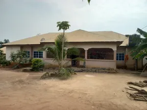 5bdrm House in Asonomaso Nkwanta, Kumasi Metropolitan for sale