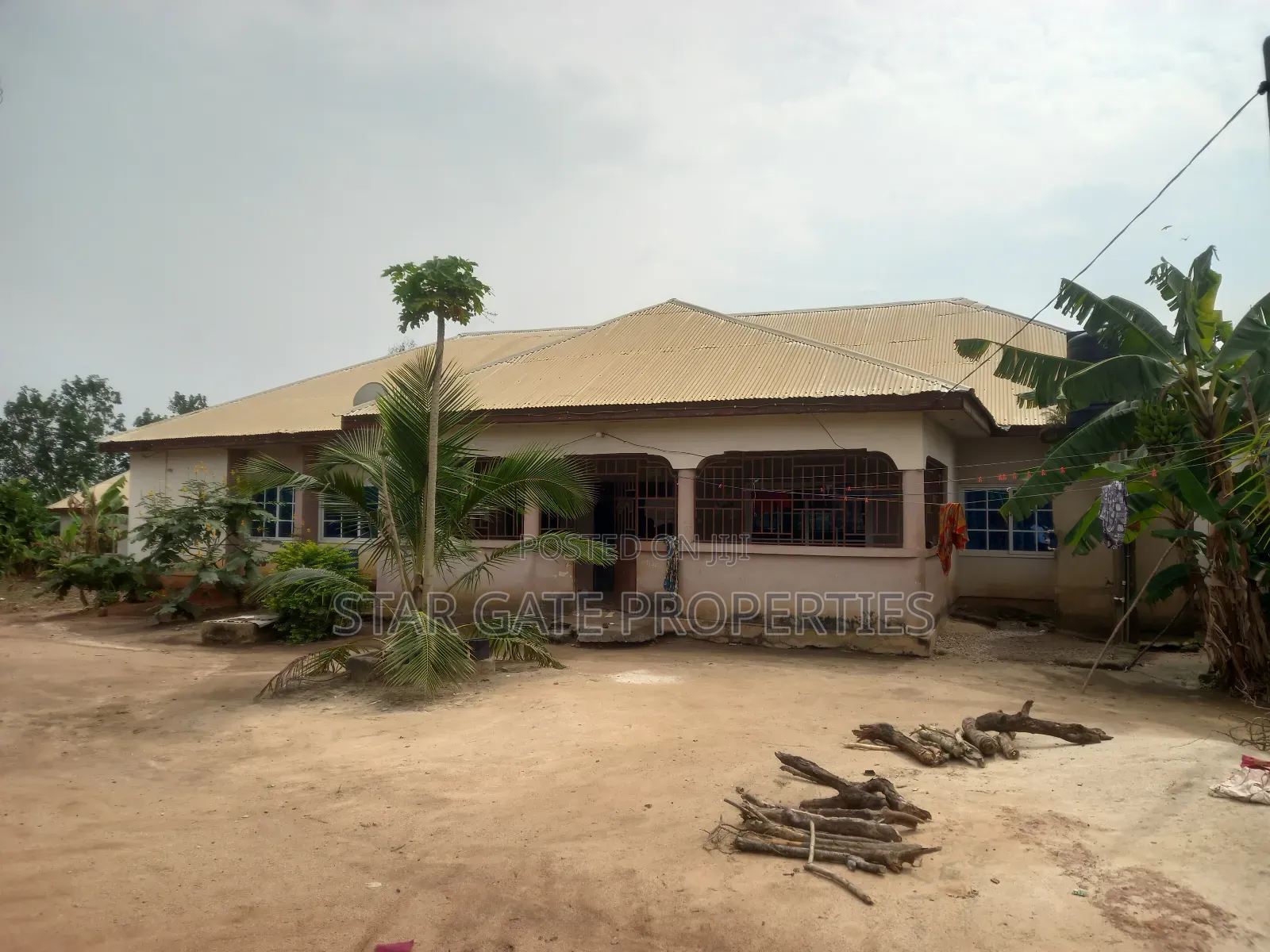 5bdrm House in Asonomaso Nkwanta, Kumasi Metropolitan for sale