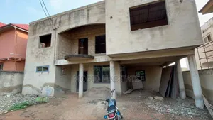 6bdrm House in Oyarifa for sale