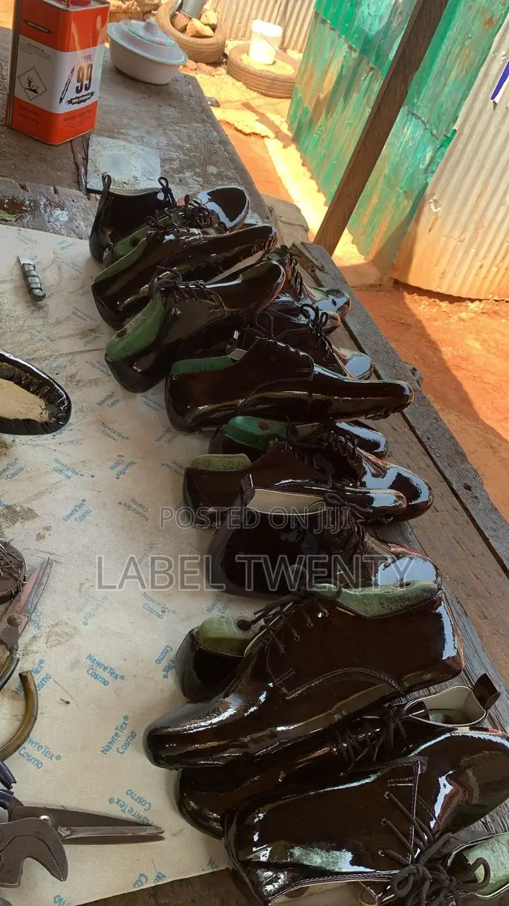 Black Mirror Shoe(Handmade)