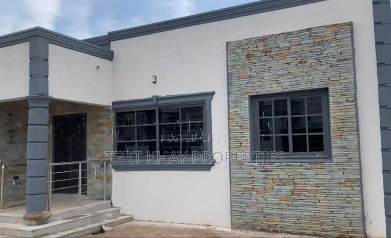 3bdrm House in Oyarifa for sale