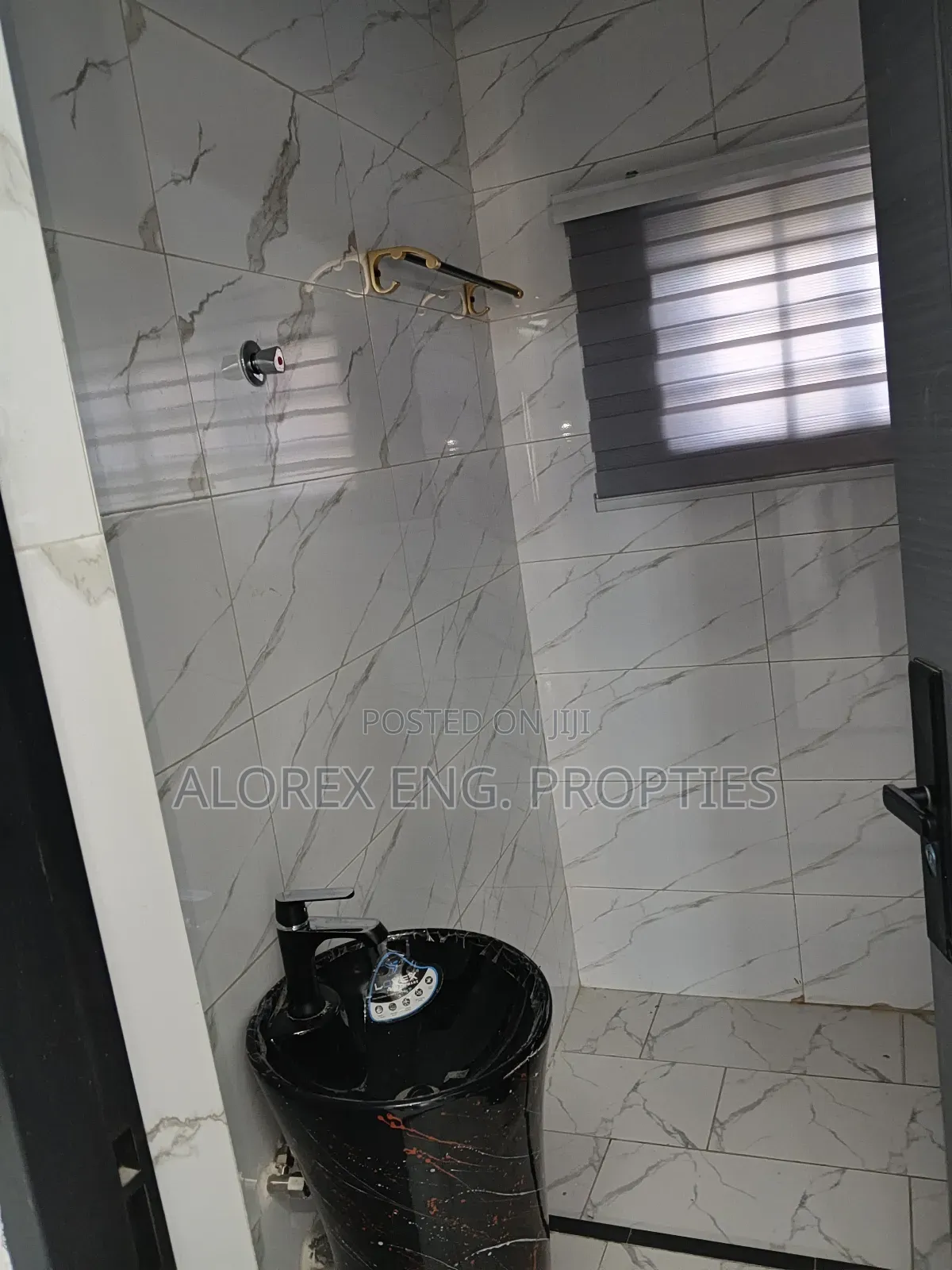 Furnished 2bdrm House in Maalejor, Frafraha for sale