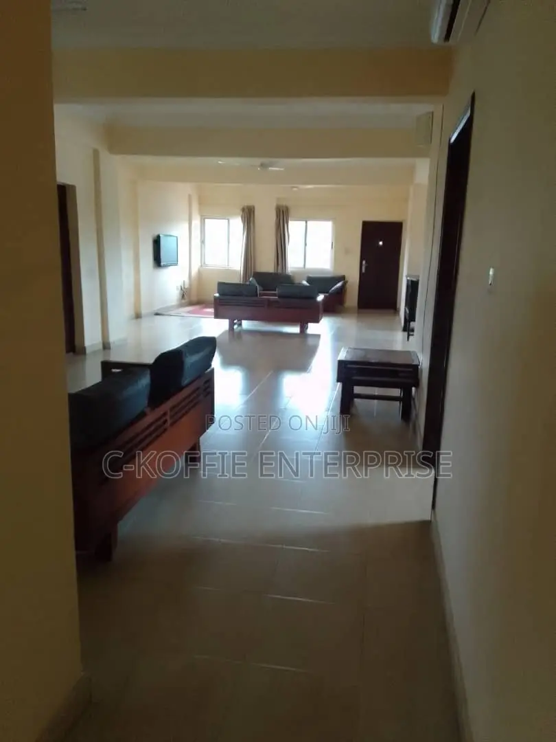 Furnished 3bdrm Apartment in Tesano for rent