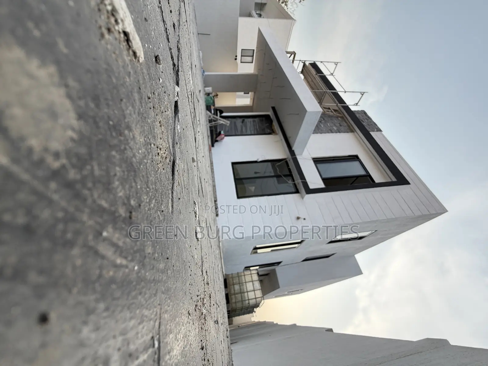 4bdrm House in East Legon for sale