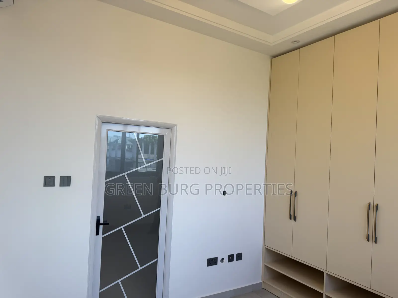 4bdrm House in East Legon for sale