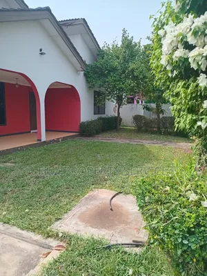 4bdrm House in Emefs Estate Afieya, Tema Metropolitan for rent