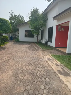 4bdrm House in Emefs Estate Afieya, Tema Metropolitan for rent