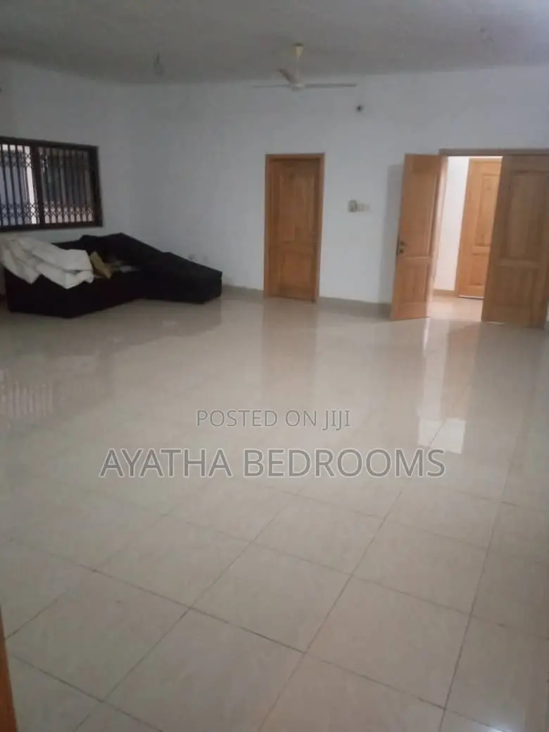 3bdrm House in Spintex Coastal for rent