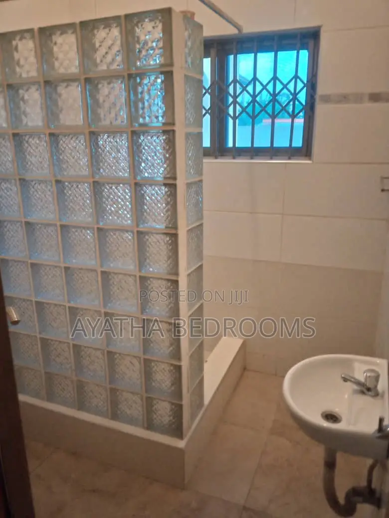 3bdrm House in Spintex Coastal for rent