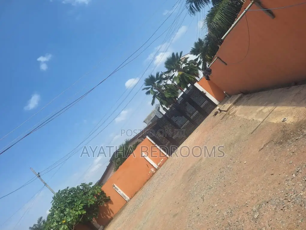 3bdrm House in Spintex Basket for rent