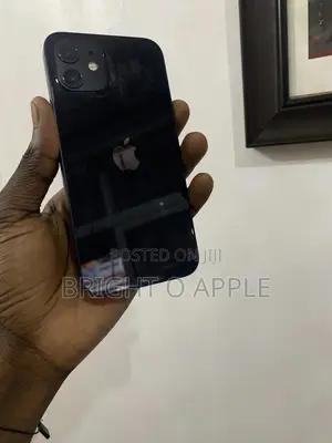 New Apple iPhone 12 128 GB Black