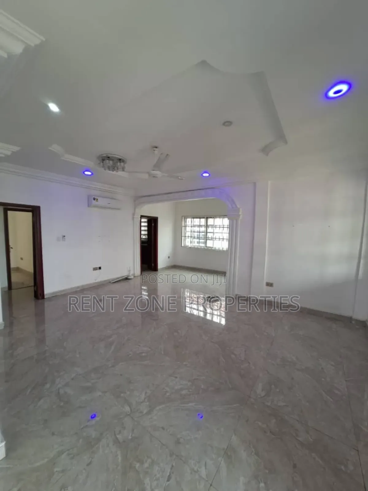 3bdrm Apartment in Dome for rent