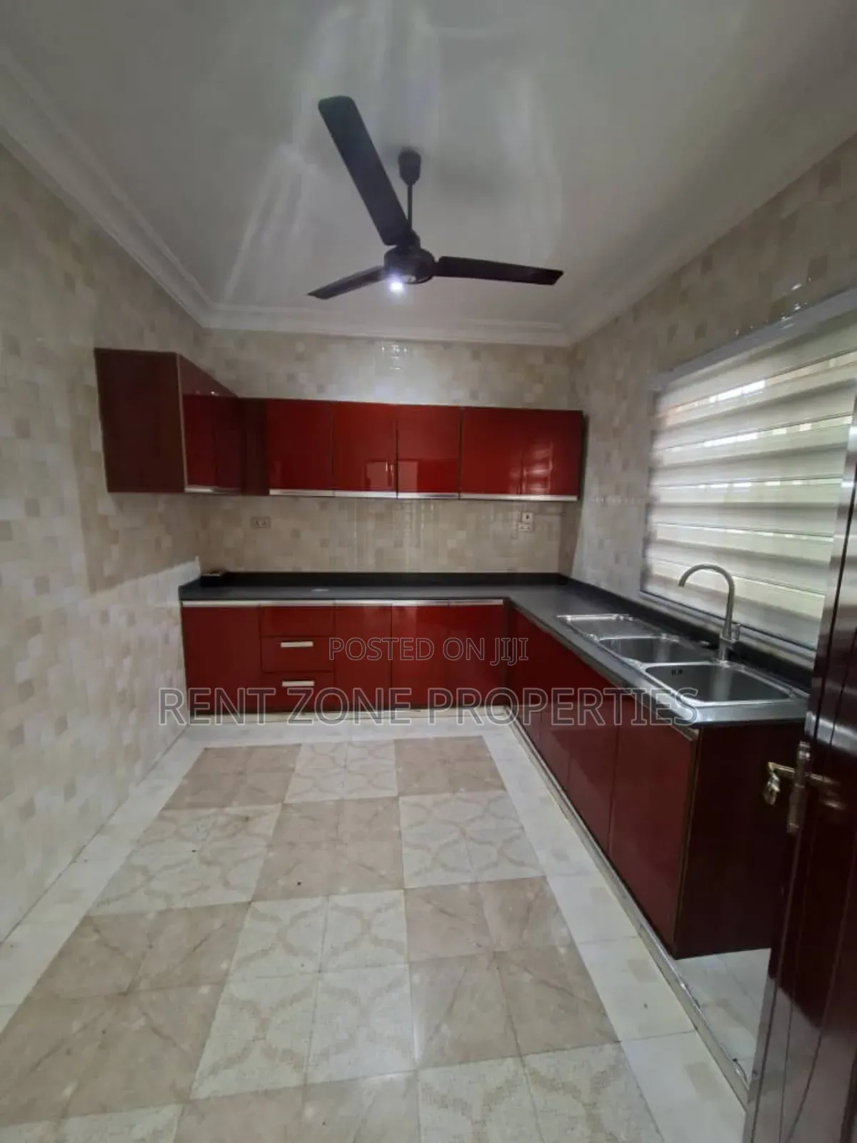 3bdrm Apartment in Dome for rent